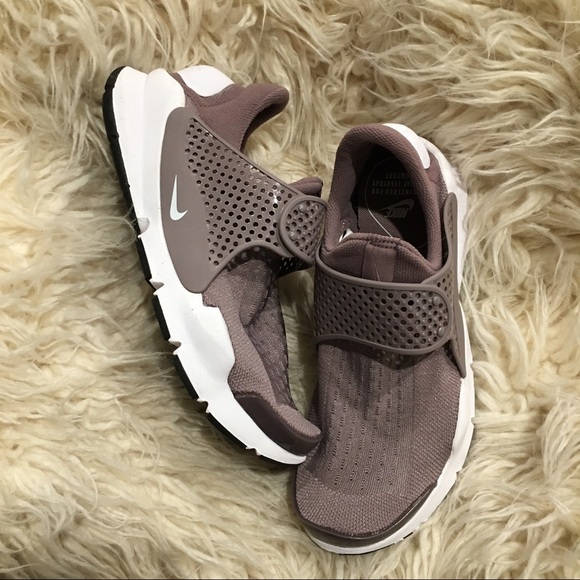 ❗️SALE❗️ Nike Sock Dart - Picture 6 of 8